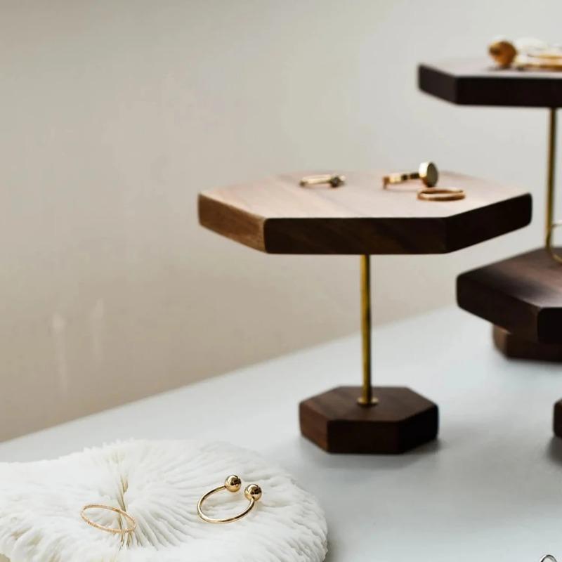 Présentoir à Bijoux Hexagonal Créatif Noyer Porte-Bijoux Plateau pour Colliers et Bagues Accessoires de Présentation pour Vendeurs de Bijoux Rangement pour Boucles d'Oreilles et Bracelets