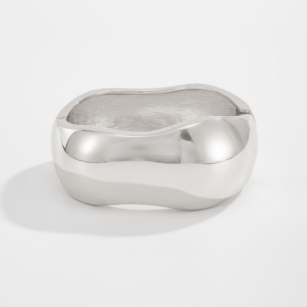 Exaggerated Irregular Metal Smooth Surface Bracelet, Design Sense Geometric Wide Surface Spring Bracelet Bracelet