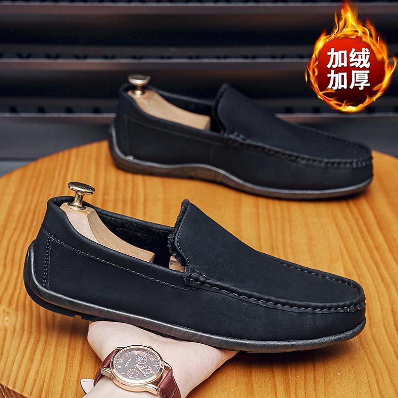 Winter new Doudou shoes soft sole soft surface casual men's shoes one pedal lazy velvet cotton leather shoes men