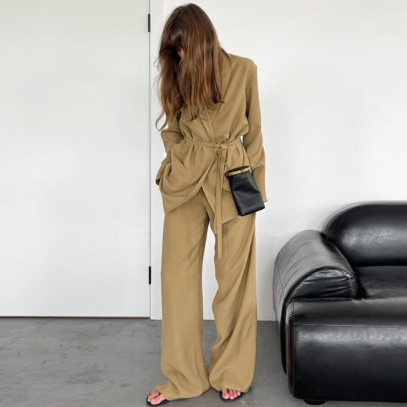 European and American loose design belt lazy style fashion casual suit 1116 autumn and winter new niche two-piece women