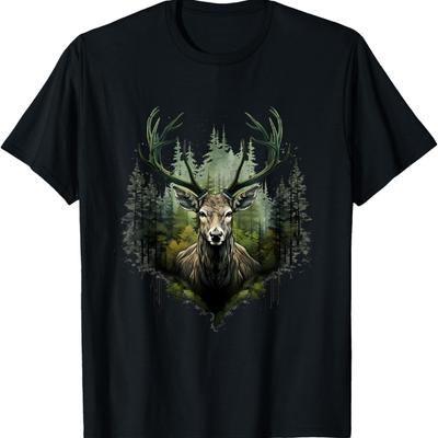 Deer Portrait Forest Motif Artwork Animal Lovers Wildlife T-Shirt