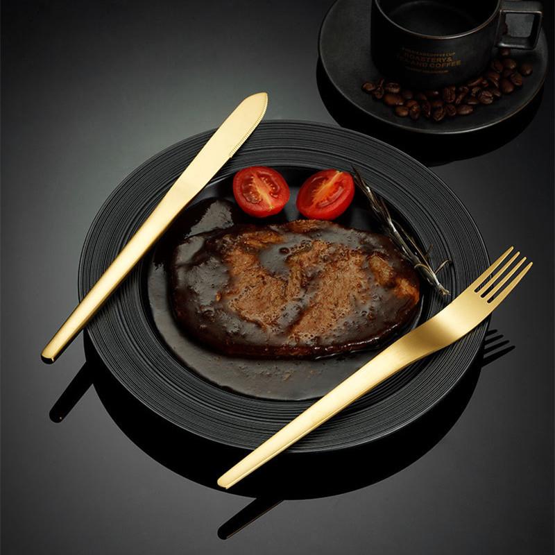 New Creative 304 Stainless Steel Cutlery Set Luxury Gold Tableware Matte Spoons Steak Knife Fork Dinnerware Set Kitchen Utensils