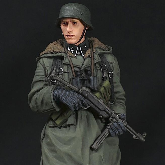 

[USED] Alpine Miniatures German Soldier 1/35 Scale Figure