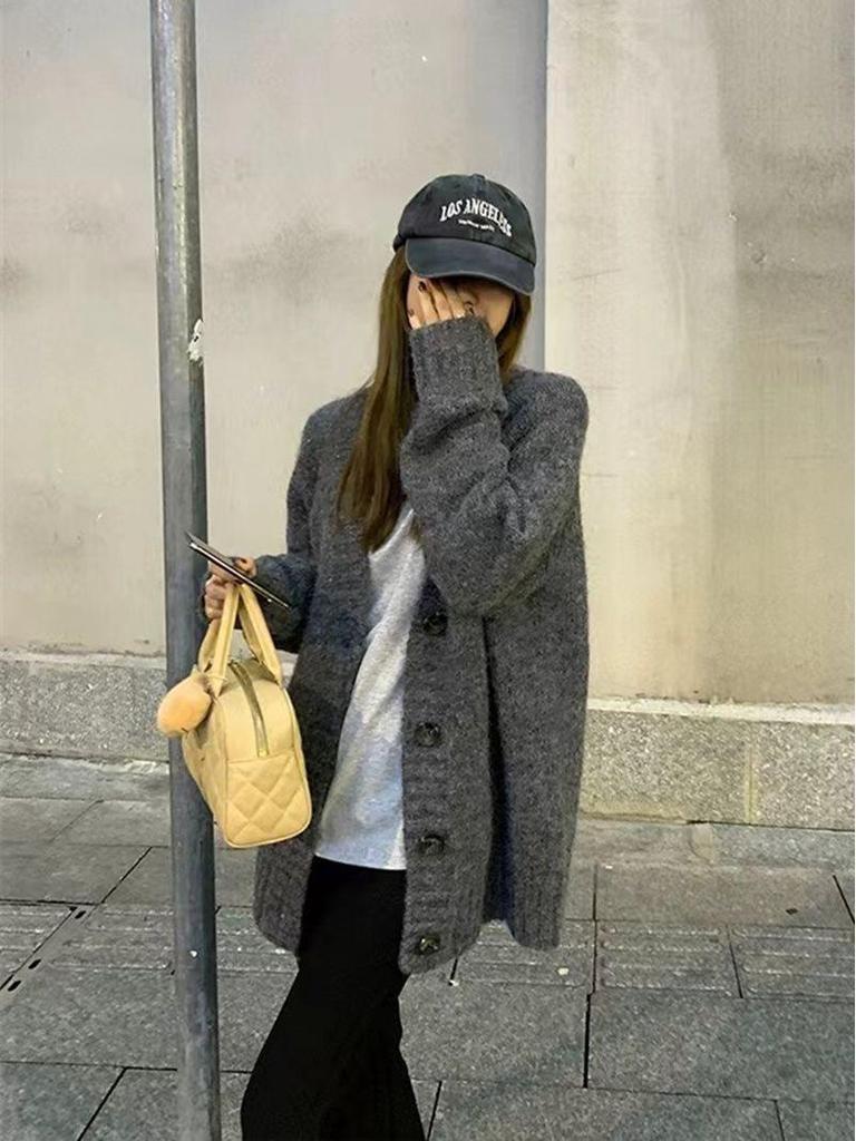 Women's Trendy Loose Knit Cardigan - Mid-Length, Soft and Solid Color for Spring/Autumn
