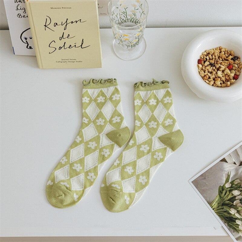 Grüne Rüschensocken Lolita Süße Mädchen Spitze Kniestrümpfe Hohle Dünne Sommer Atmungsaktive Harajuku Streetwear Damen Socken