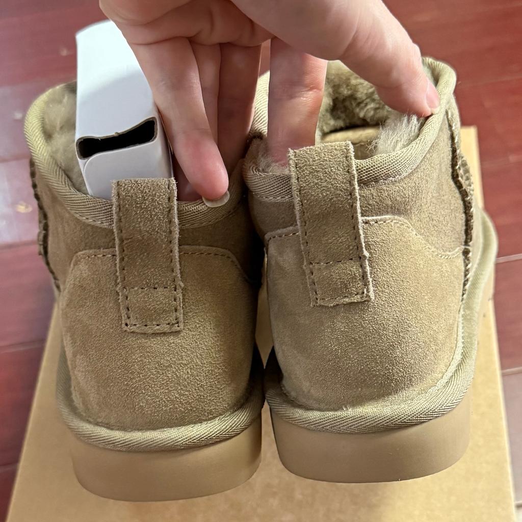 Winter Women Men Real Sheepskin Snow Boots Classic Natural Fur Wool Lined Short Ankle Boots  2026 New Design Warm Non-slip Shoes