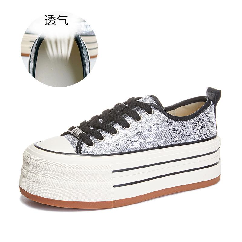The first layer of pigskin inside the small white shoes women's 2025 spring new platform casual board shoes muffin platform leather women's shoes