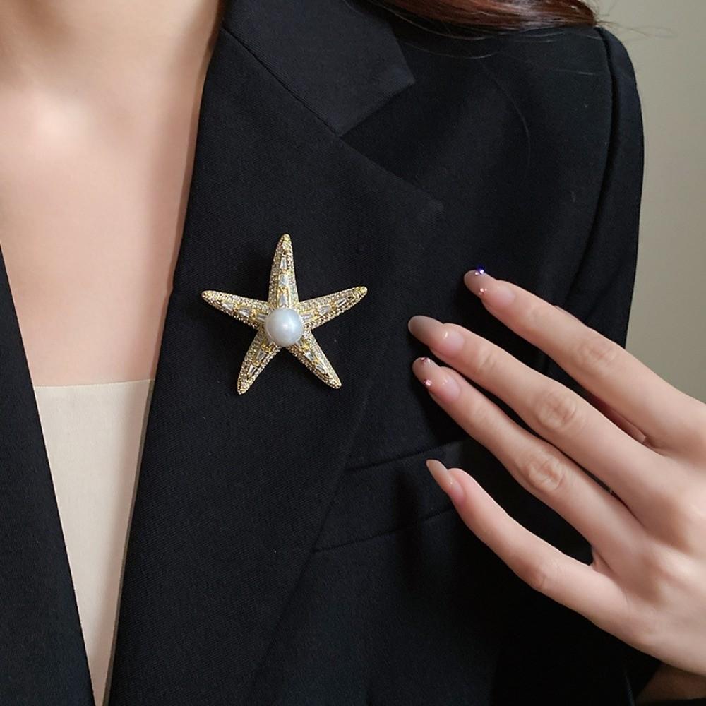 Chest Flower Ginkgo Leaf Brooch Flower/Bow/Cherry/Starfish Metal Brooch Western-style Clothes