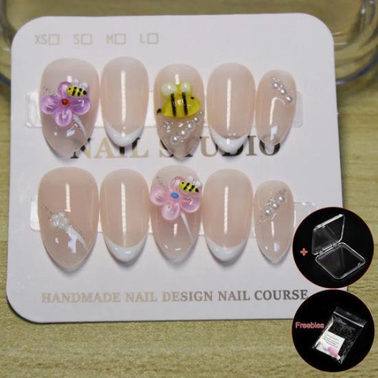 

100% РУЧНАЯ РАБОТА Короткие миндалевидные французские типсы Искусственные накладные ногти Набор из пчелиных цветов и жемчуга с клеем Многоразовые и съемные L