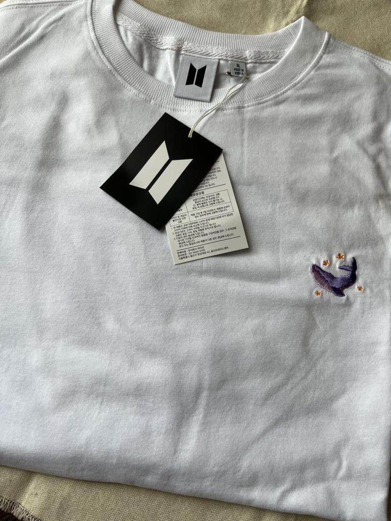 [USED] BTS FESTA T-shirt Whale