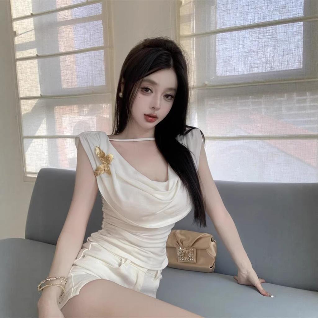 Summer New Korean Version of Pure Desire, Sexy White Butterfly Brooch, Slim and Thin, Sleeveless Short Top for Women