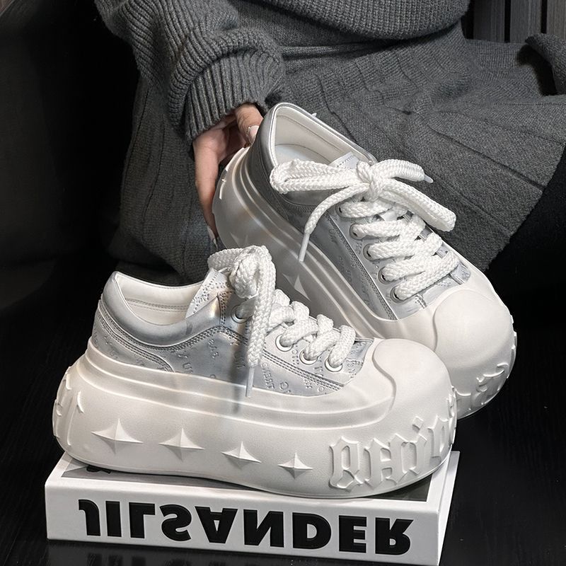 Pearlescent polished gold letter thick-soled muffin casual bread shoes dissolving shoes small 6cm small white shoes women's shoes