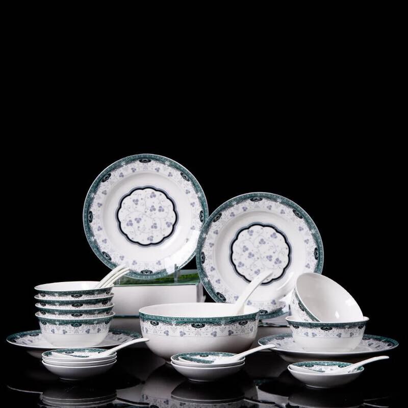 Nuogu Jingdezhen Ceramic Dinnerware Set - Chinese Pastoral Style