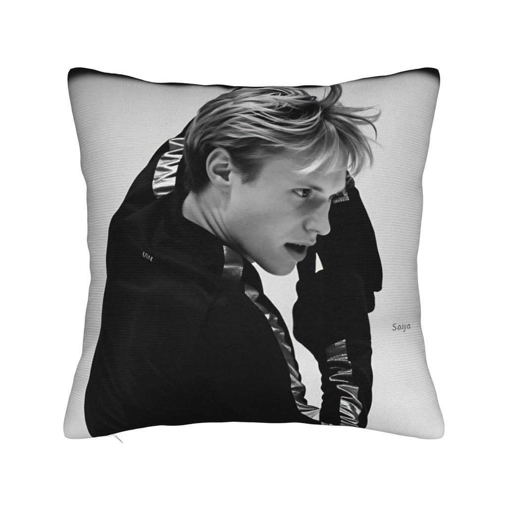 Ilia Malinin Pillow Case  Design Pillow Cover For Sofa Bedroom Home Decor Retro Trendy Cushion Cover