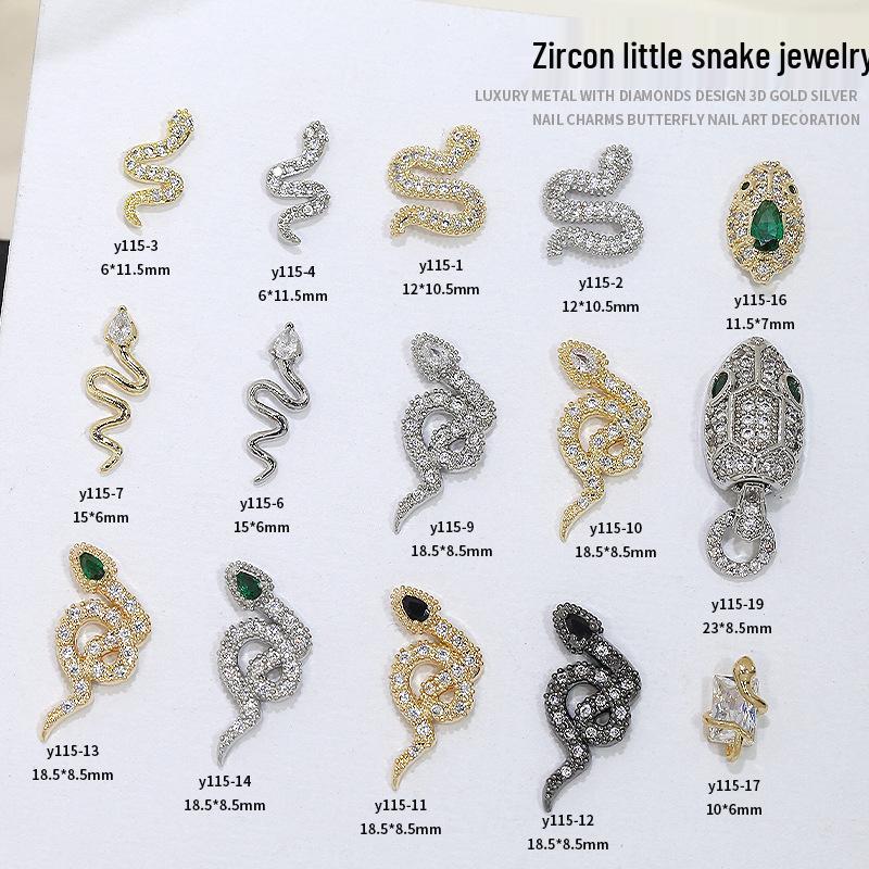 

Elegant Retro Snake Rhinestone Nail Art Jewelry in Gold & Silver for New Year
