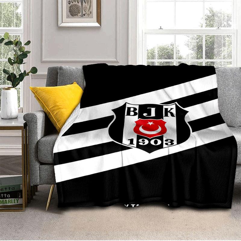 Coperta Besiktas Crest Legacy 1903 Adatta per Divani, Letti, Uffici e Campeggio - Regalo Perfetto per Halloween Natale