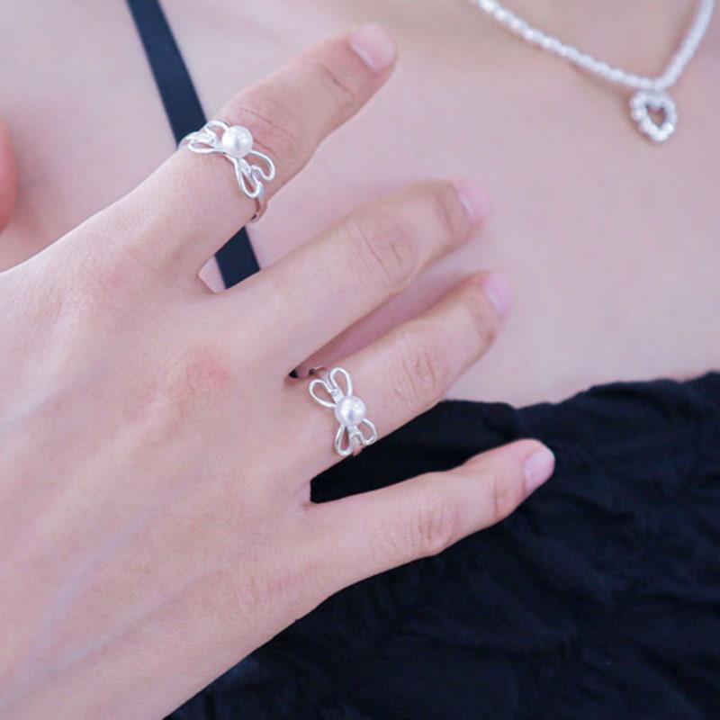 DENERJA PEARL IN LOVE RING