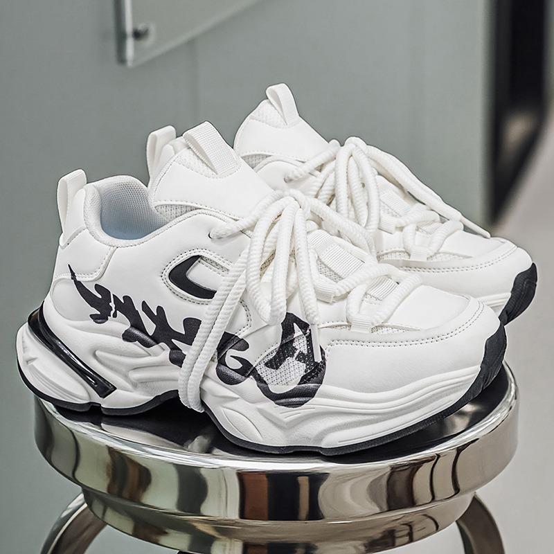 Fashion Versatile Thick Sole Height Increasing Wear Resistant Casual Sports Dad Sneakers For Men
