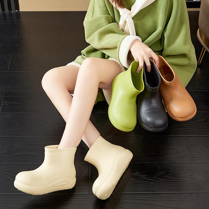 EVA Lightweight Rain Boots Waterproof Rain Shoes for Women and Students