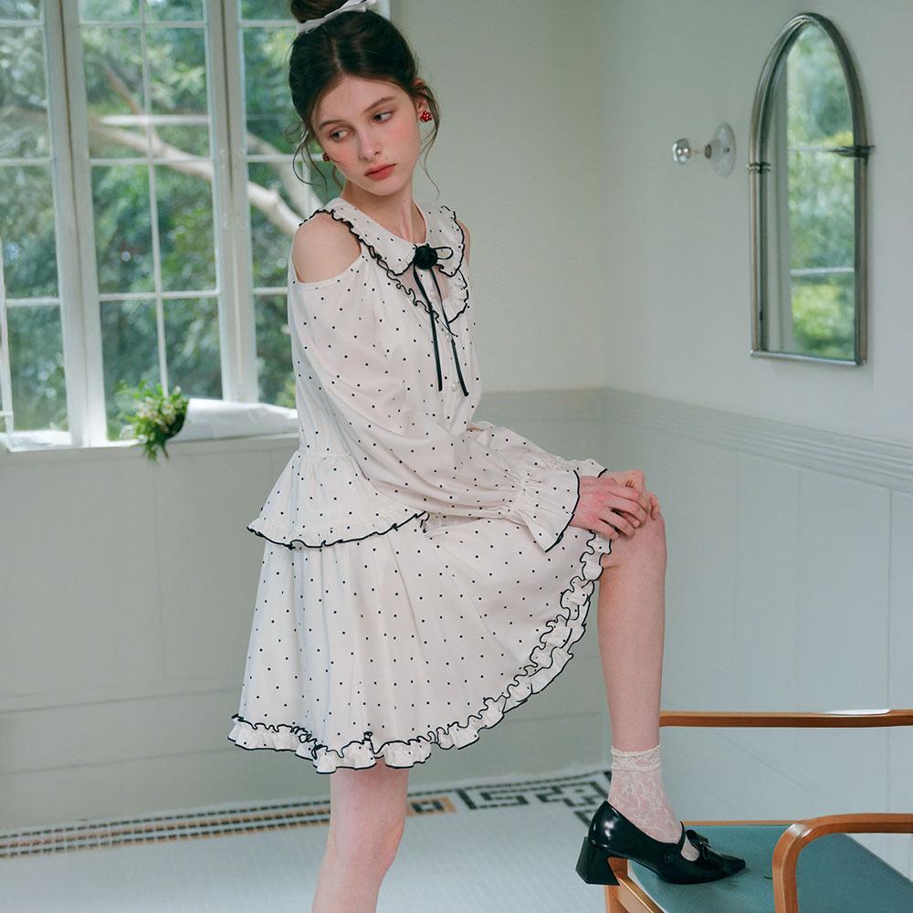 Ceme Adu Cest_Sweet Polka Dot Collar Dress