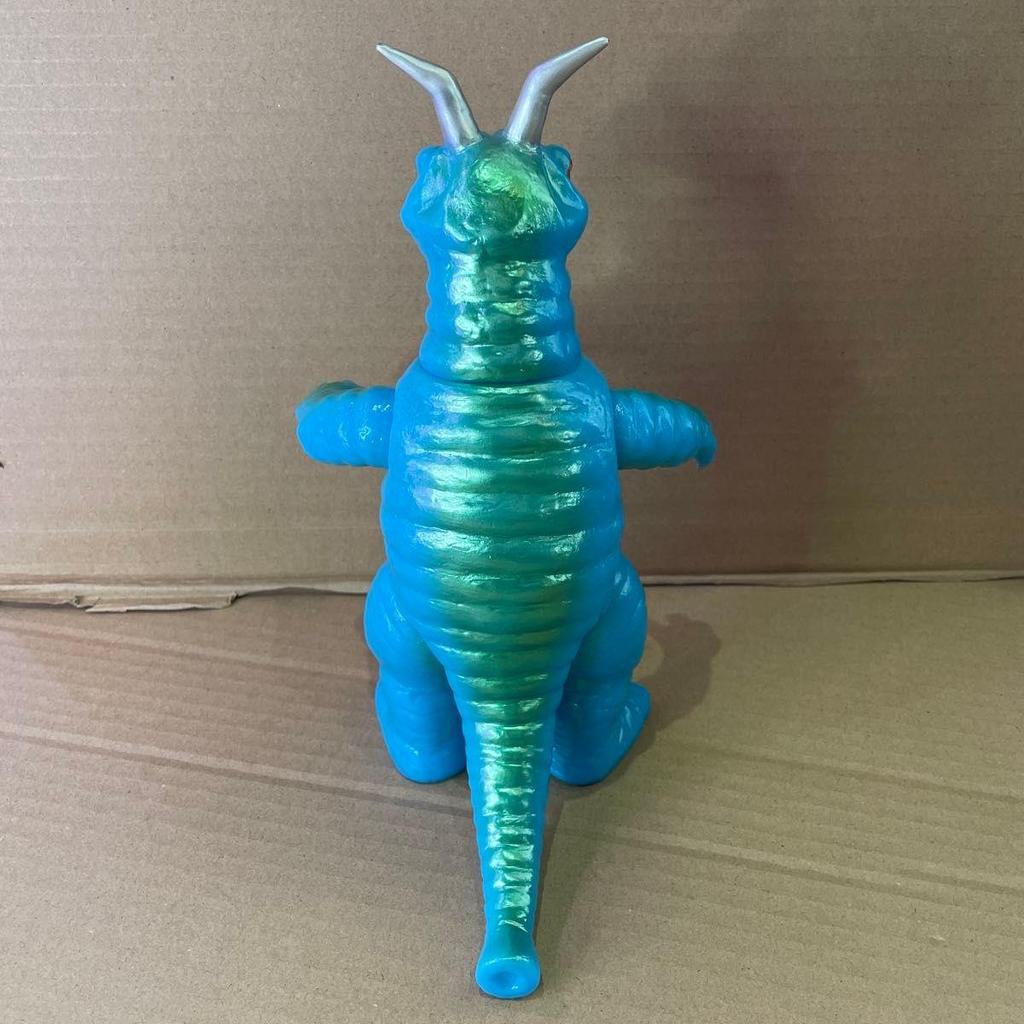 Used Marmit Soft Vinyl Monster Heaven Bango Ken Ultraman Leo Godzilla Bullmark Marsan Bear Model M1 Figure Retro