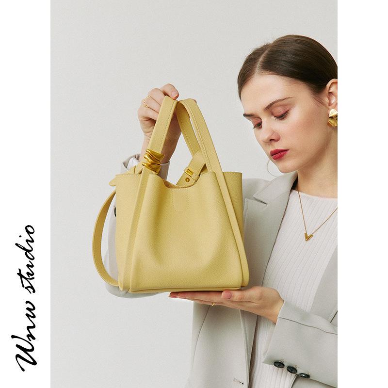 Winter-Eimer-Tasche 2025: Echtleder Fruchtkorb Stil, Weiche Einzel-Schulter- und Crossbody-Tasche für Damen