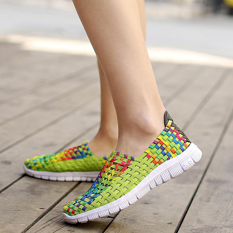 Hand-Woven Women's Breathable Elastic Band Sports Shoes, Hollow Design, Large Size 42, Casual and Comfortable.