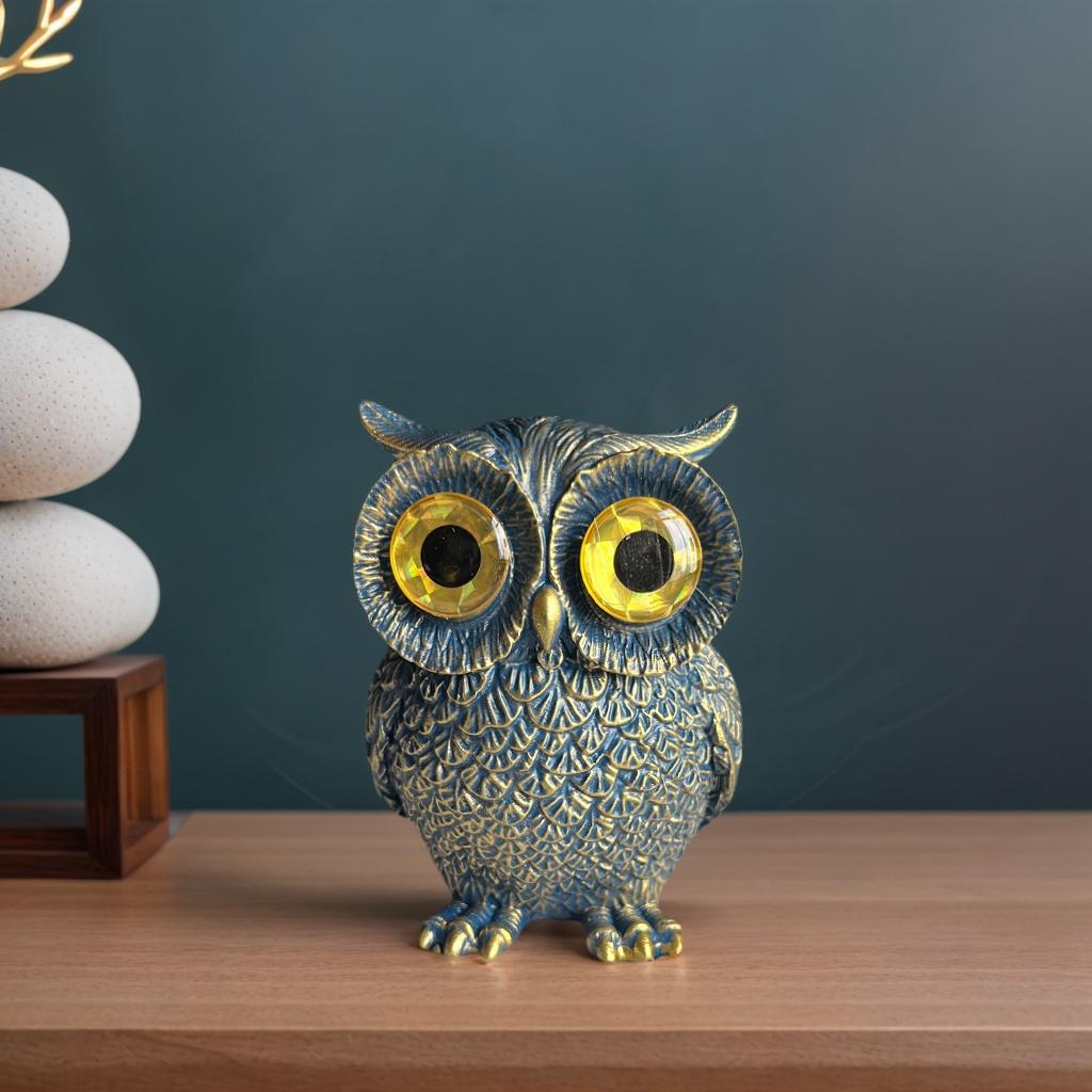 1 Piece of Retro-Style Cute Big-Eyed Owl Figurine, Creative Desktop Decoration Resin Craft, Adds Artistic Flair, Full of Details