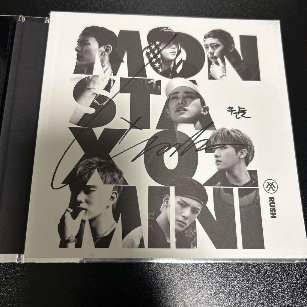 [USED] MONSTA X autographed album RUSH autograph