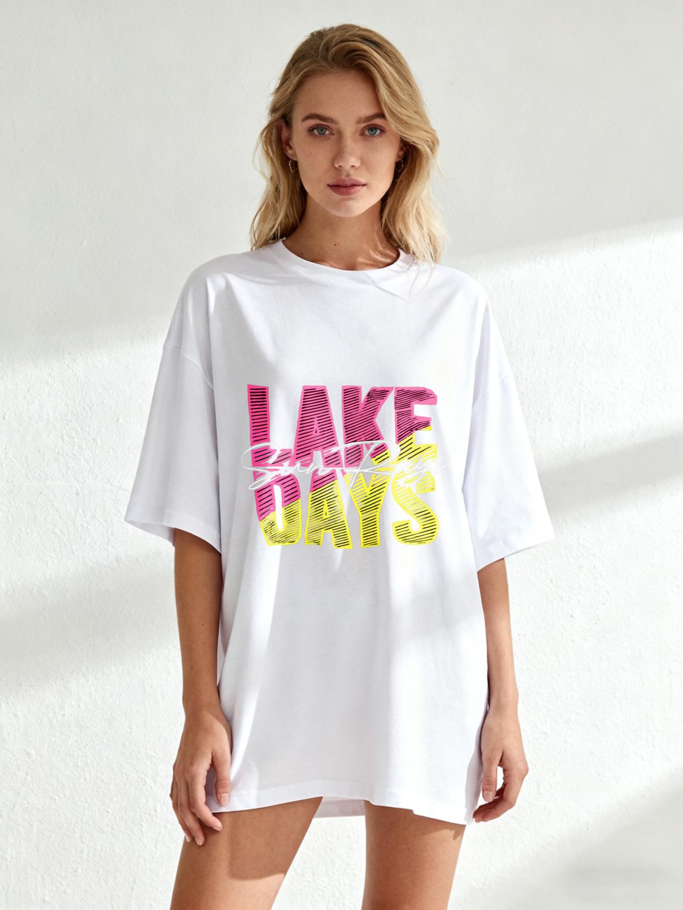 

Футболка оверсайз Lake Days Черный, розовый и желтый градиентный текст, принт солнечных лучей, летняя пляжная одежда для отпуска XXXXL белый