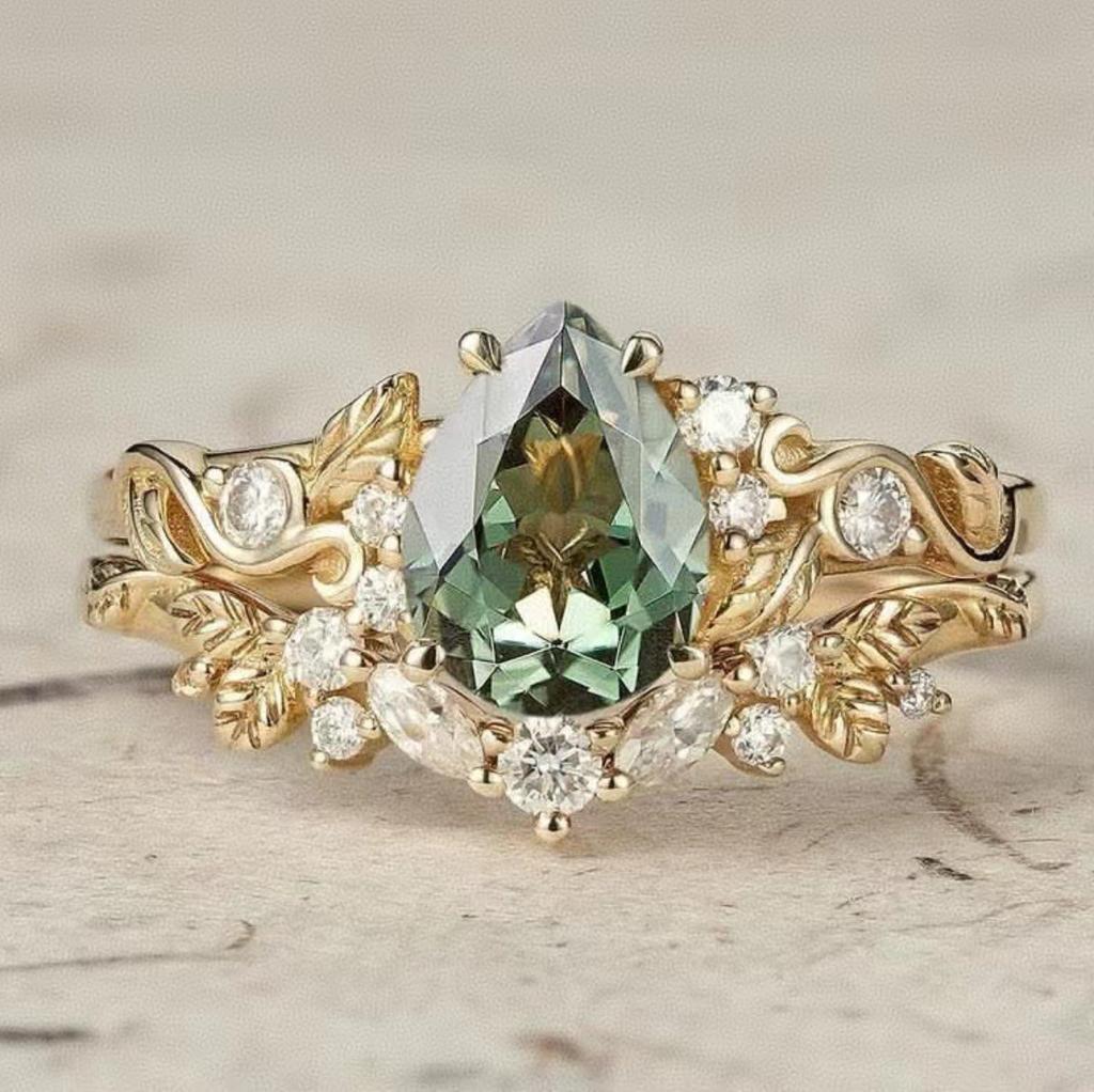 Luxury European and American Ins New Inlaid Light Green Crystal Set Ring, Gold Leaf Flower Pair Ring