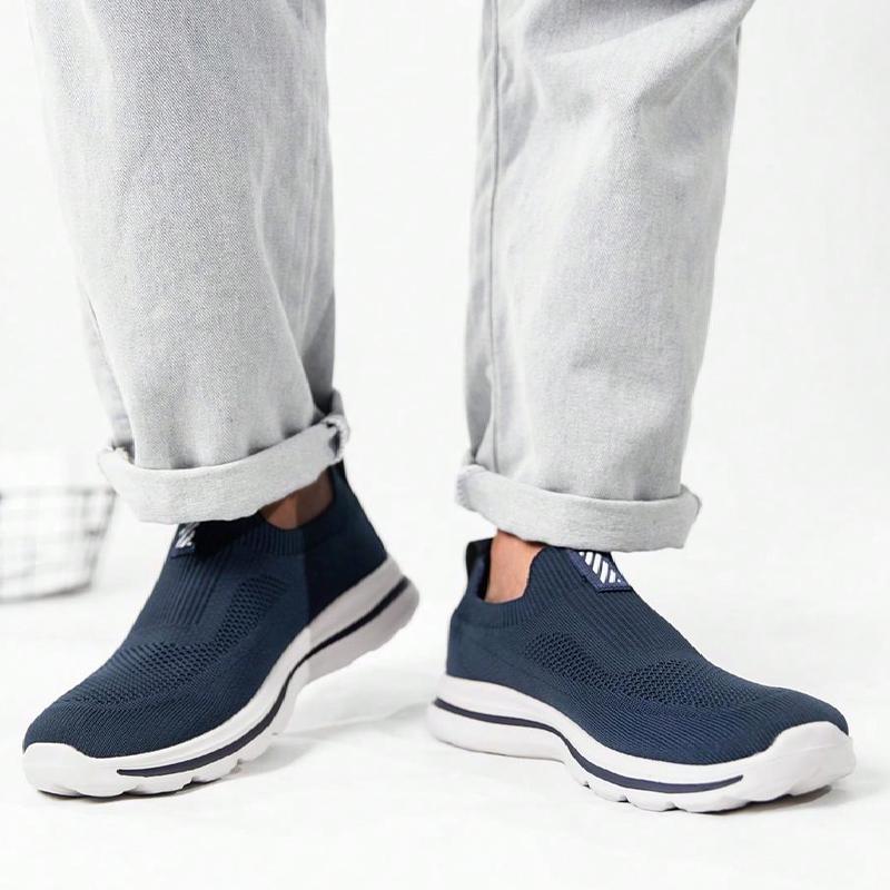 Men Slip On Shoes Summer Sport Running Black Shoes Outdoor Pure Color Sneakers Breathable Mesh Shoes