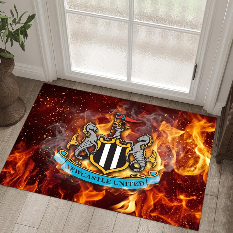 Newcastle United Fußball Design Kristall Samt Teppich Gemütlich Nein?Rutschfester Teppich mit Aufdruck für Schlafzimmer Wohnzimmer Eingang