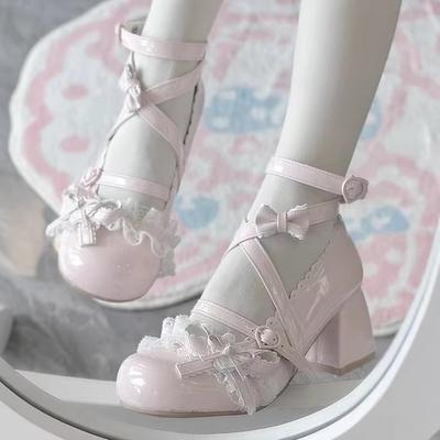 Nuove carine scarpe piccole in pelle con pizzo punta tonda pizzo dolce Mary tacco medio tacco alto carine