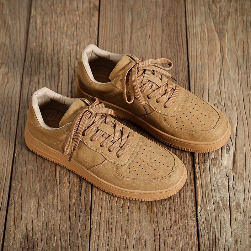 

Мужские туфли маленькие белые туфли 2025 новые универсальные повседневные туфли для скейтборда Air Force One спортивная обувь мужская обувь 1044-M 44 жёлтый