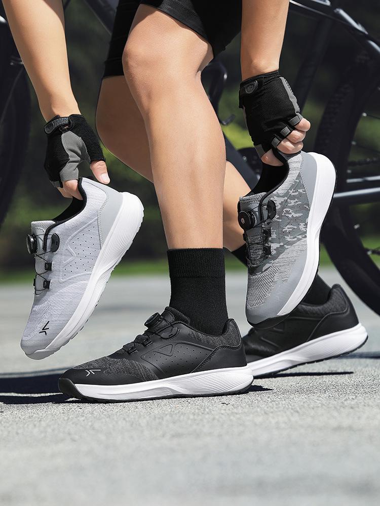 Q8 Professional Non-Slip, Wear-Resistant Cycling Shoes for Large Sizes - Exclusively Designed for Outdoor Use