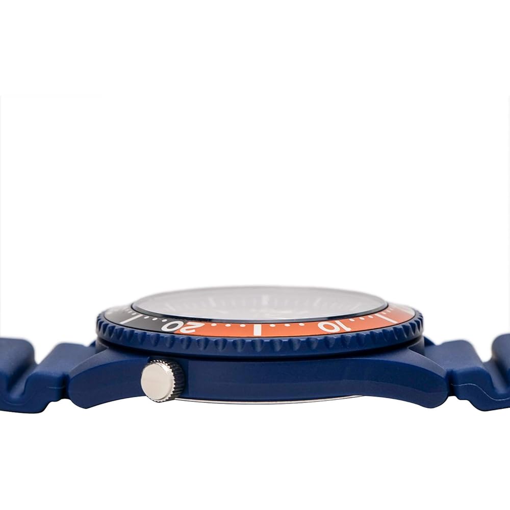 Citizen Q&Q Solar Watch 10 ATM Water Resistant Analog with Urethane Strap Men's Navy