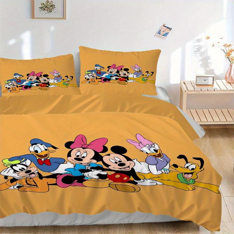 

3 шт. Комплект постельного белья Disney Микки Маус и друзья Включает 1 пододеяльник и 2 наволочки, Удобное постельное белье W027 135x200cm