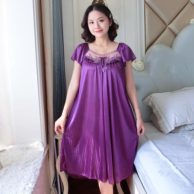 Plus Size Floral Lace Ice Silk Nightgown with Short Sleeves