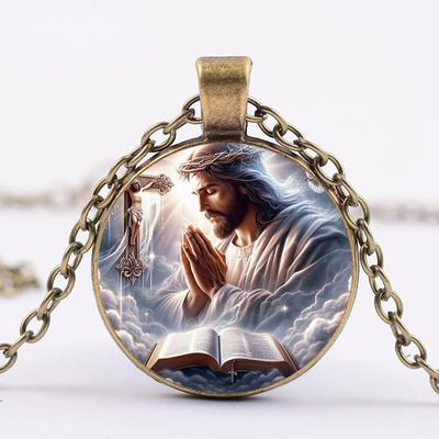 Jesus Prayer Scene Pendant Necklace With A Cross Element, Combining Faith And Art, Suitable For Daily Wear For Both Men And Women
