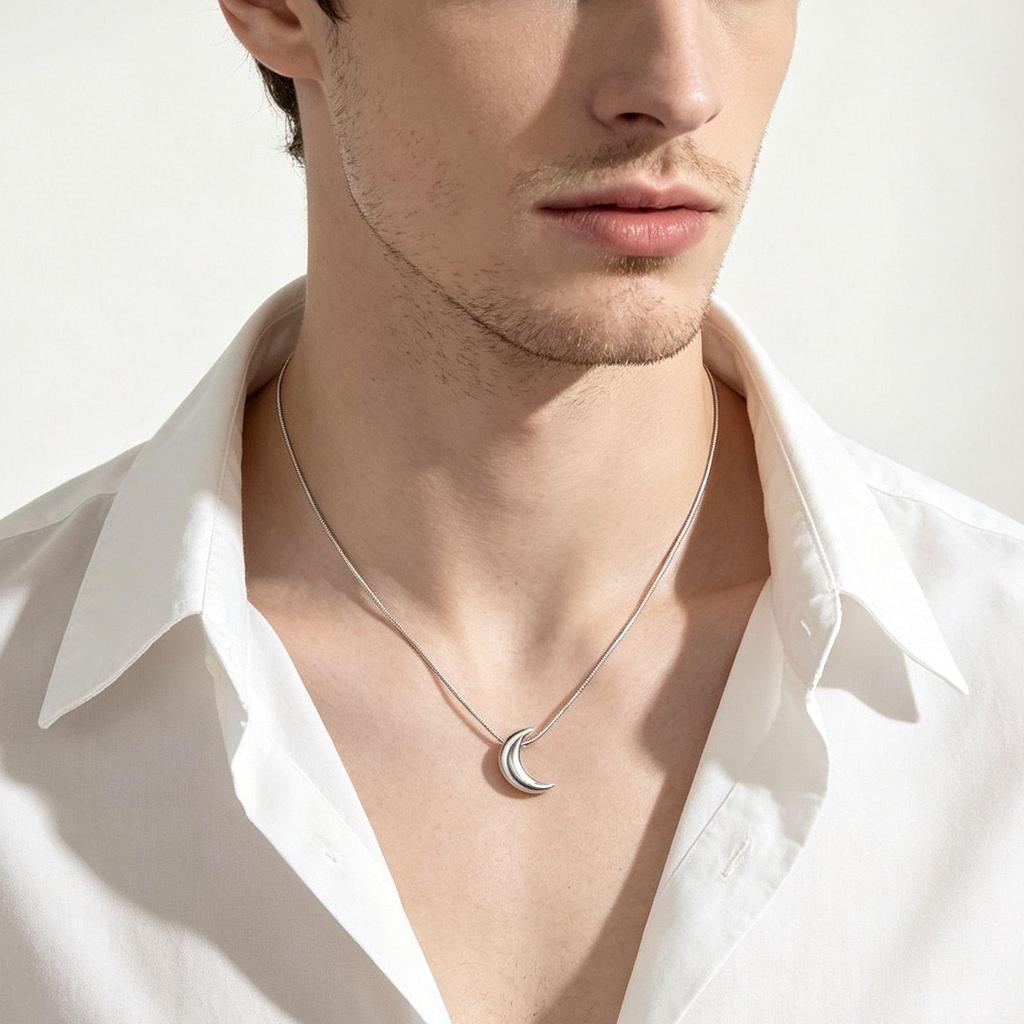 Korean Crescent Moon Necklace: Versatile Snake Chain for Couples
