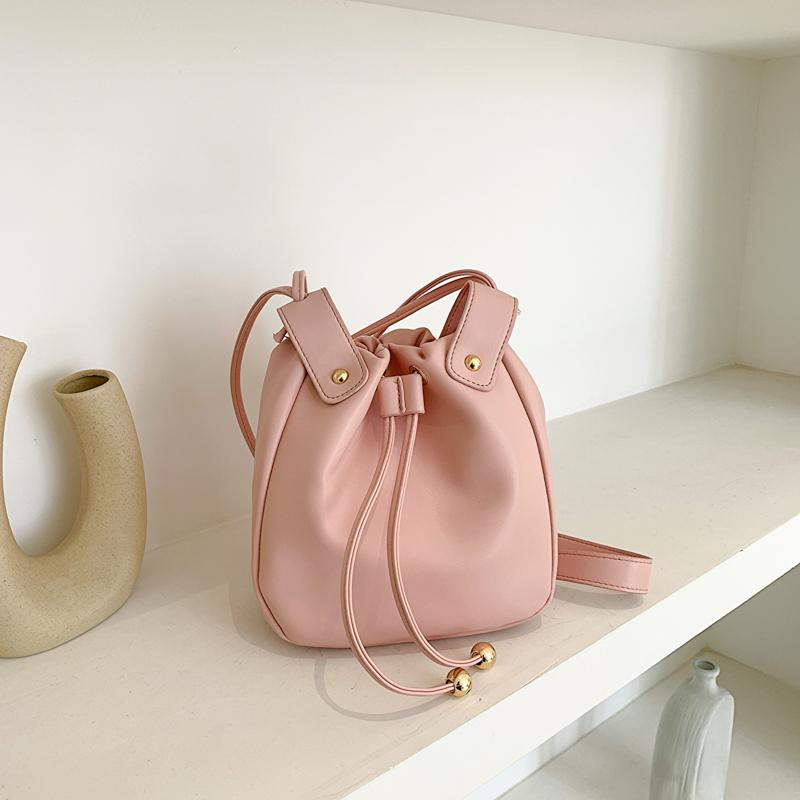 Сумка-ведро на шнурке для женщин, весна-лето, новая, мягкая кожаная женская сумка через плечо, для отдыха, универсальная женская сумка