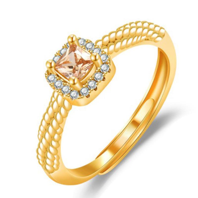 

Маленькое кольцо с цитрином и бриллиантами в виде сахарного кубика, женское нишевое дизайнерское кольцо в стиле инс, ювелирное изделие