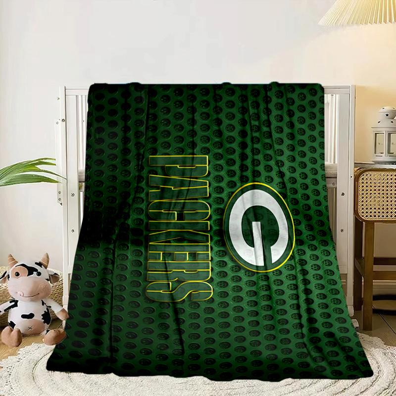Green Bay Packers Gear Portable Blanket/Soft Blanket Bedding Blanket Suitable for Travel Camping Living Rooms Offices Sofas Fan Gifts