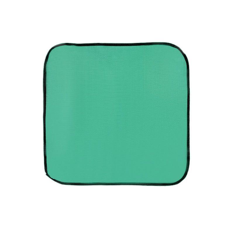 

Waterproof Horticultural Ground Cover Mat for Gardening and Repotting