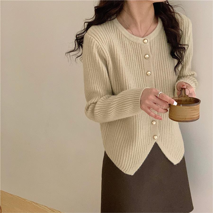 Solid Color Round Neck Irregular Hem Top Spring and Autumn Design Sense Retro Chic Knitted Sweater Women's Simple Fashion