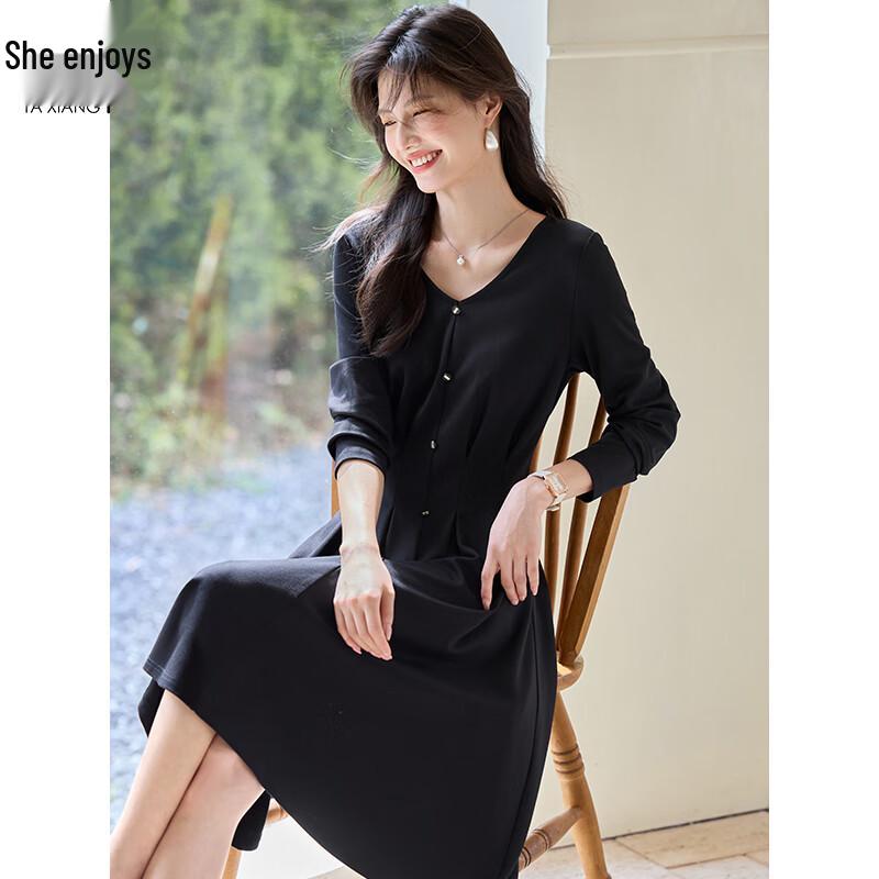 

Elegant V-Neck Long Sleeve A-Line Midi Dress L