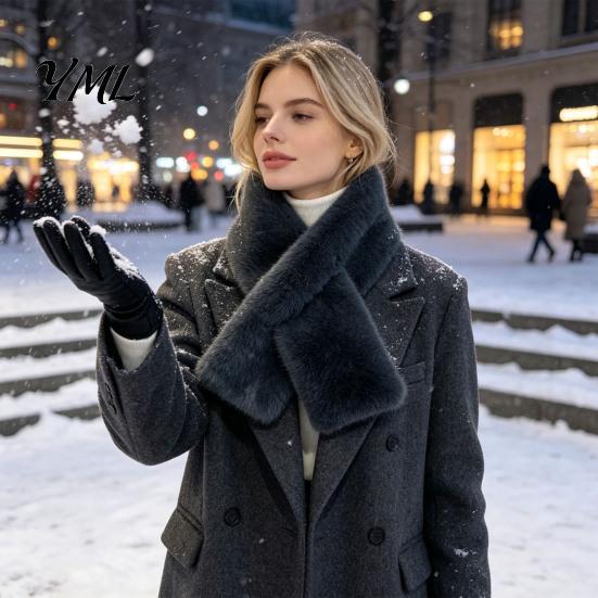 Thickened Cold Weather Neck Wrap Women Faux Fur Scarf, Winter Warmer for Weather, Short Collar Scarves, Soft Fashionable Accessories & Not Bulky,