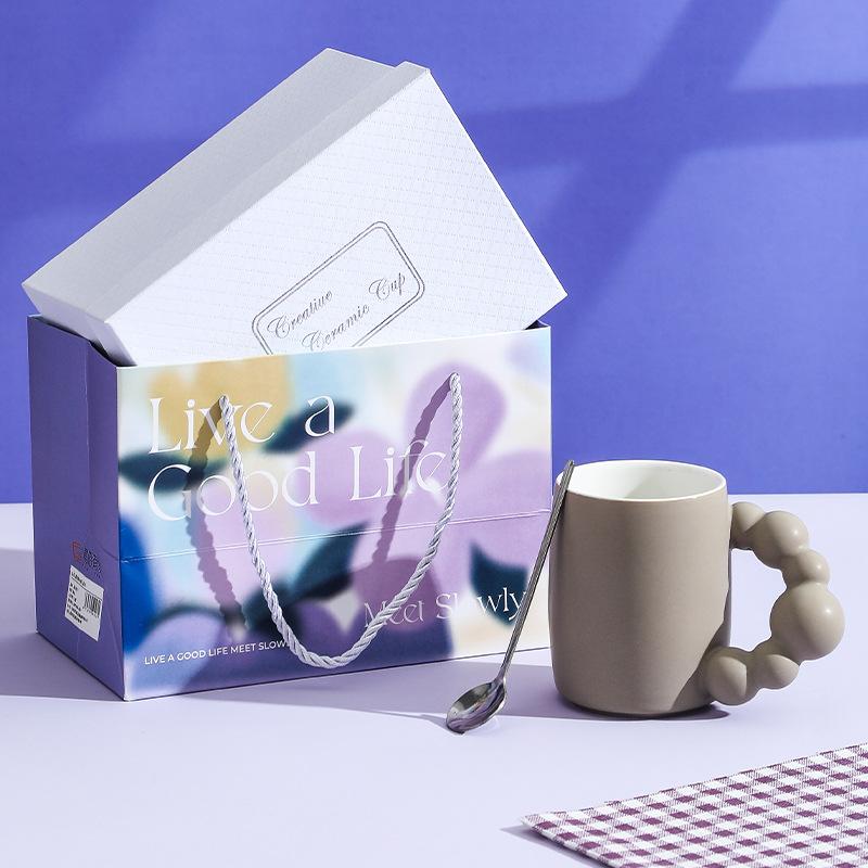 Život je dobrý Kreativní keramický hrnek Suvenýr Dárková taška Hrnek na kávu Hrnek na vodu Vysoký vzhled Dárkový předmět