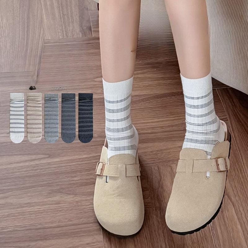 Striped Socks, Women's Mid-calf Socks, Spring and Autumn Style, Retro Sweat-absorbing, Breathable, Odor-proof, Boneless Stack Socks, Long Calf Socks